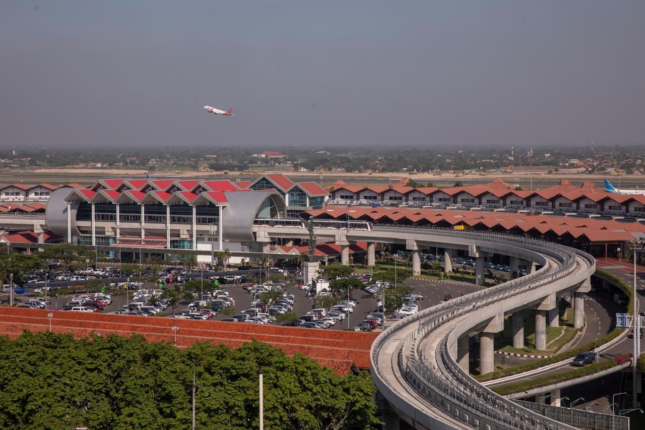 Angkasa Pura Targetkan Pengembangan Empat Bandara di 2026, Termasuk Ngurah Rai dan Soetta. (Foto: iNews Media Group)
