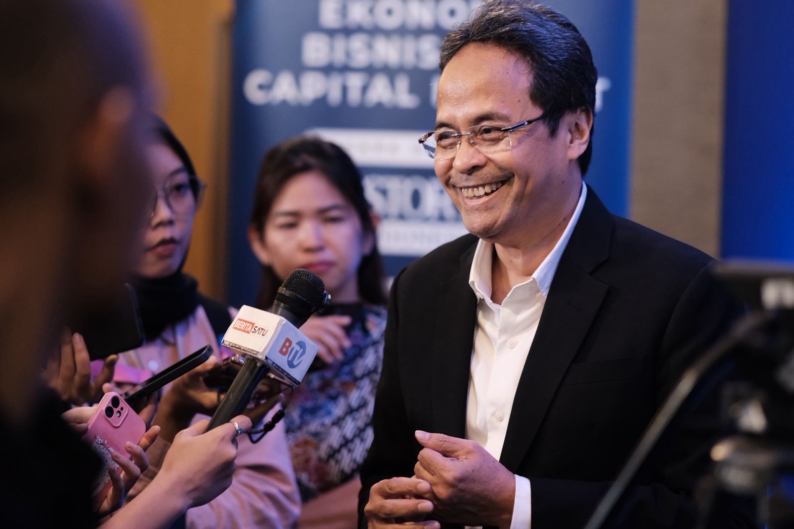 Tekanan Suku Bunga Dongkrak Biaya Dana, Begini Strategi Bank Jakarta (foto: iNews Media Group)
