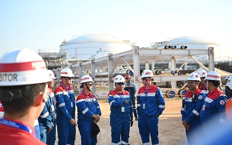 Komisaris Utama Pertamina, Mochamad Iriawan meninjau sejumlah proyek strategis dan infrastruktur energi di Kabupaten Tuban, Jawa Timur. (Foto: Ist)
