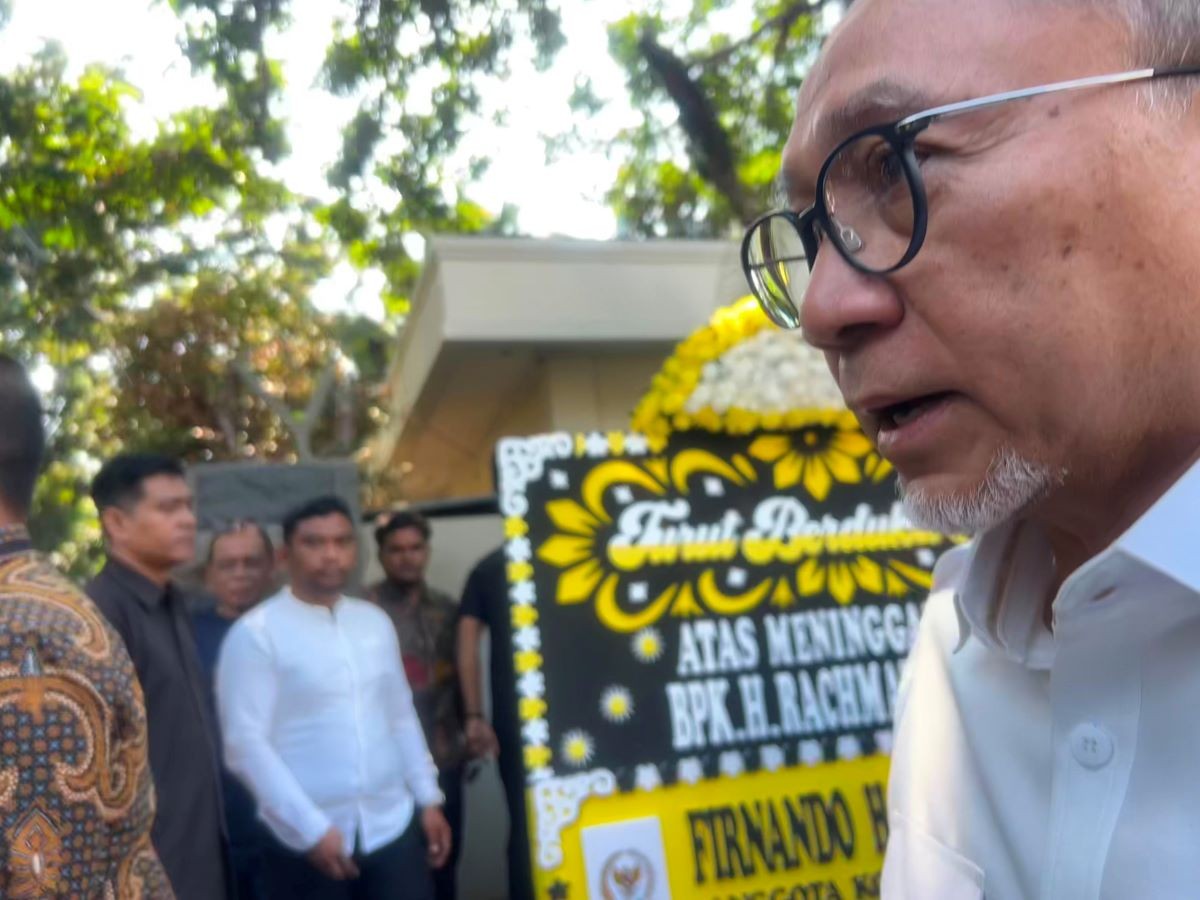 Zulhas Kenang Rachmat Gobel: Orang yang Baik, Indonesia Kehilangan Sosok Pejuang. (Foto: Tangguh/iNews Media Group)