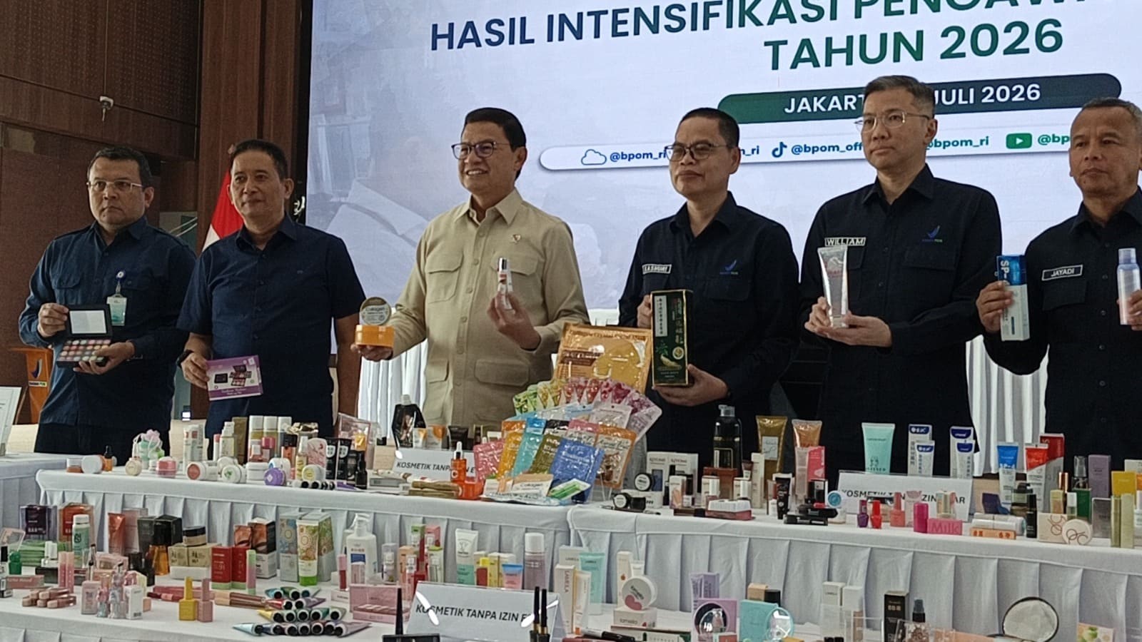 Transaksi Kosmetik di TikTok Tertinggi, BPOM Khawatir Produk Ilegal Merajalela. (Foto: MNC Media)