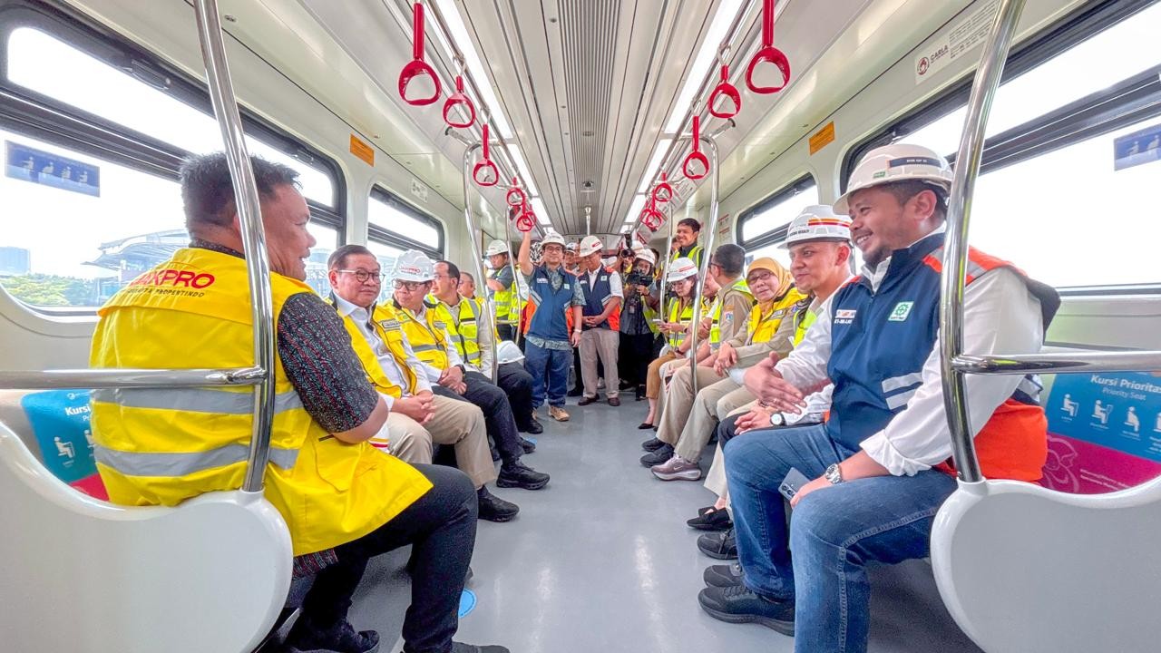Waskita Karya (WSKT) Kebut Pembangunan LRT Jakarta Fase 1B Tuntas sebelum Agustus 2026. (Foto Istimewa)