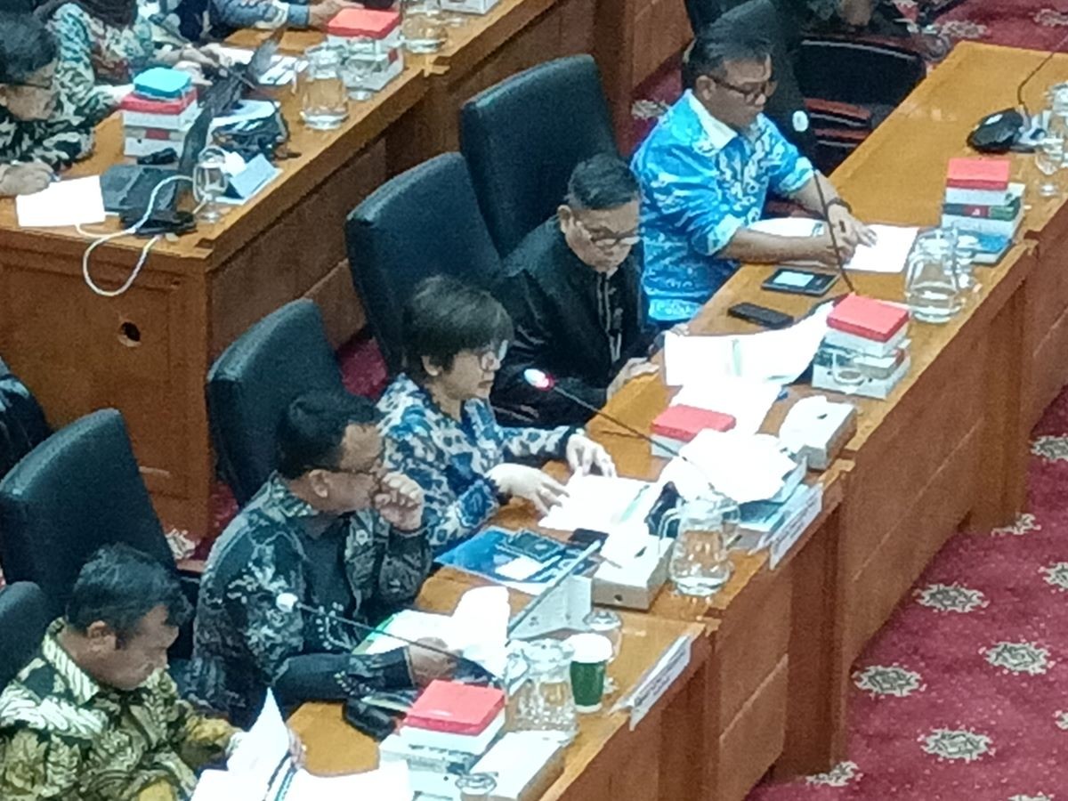 Nanik S Deyang Absen dalam Rapat Laporan Keuangan BGN di DPR, Ada Apa? (Foto: Felldy Utama/iNews Media Group)