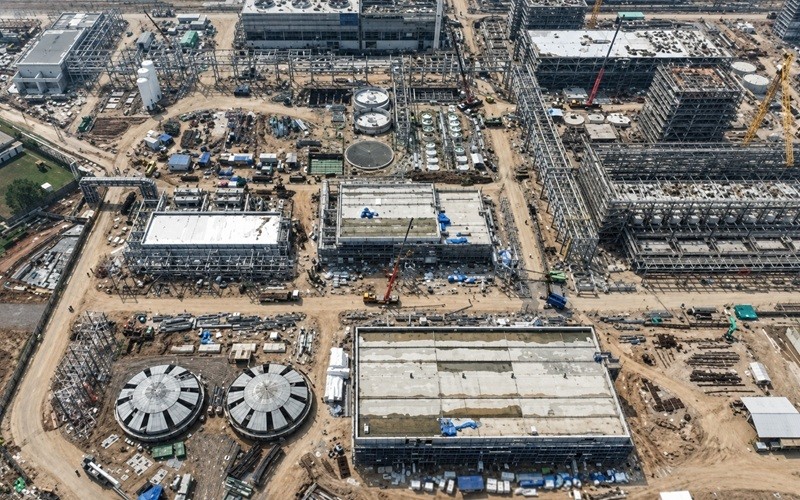 PT Chandra Asri Pacific Tbk (TPIA) terus melanjutkan proses pembangunan fasilitas Chlor Alkali dan Ethylene Dichloride (CA-EDC). (Foto: Ist)
