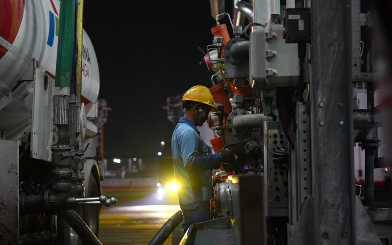 PT Elnusa Petrofin terus mengintensifkan dukungan operasional untuk mempercepat normalisasi distribusi BBM di Kota Medan. (Foto: Ist)