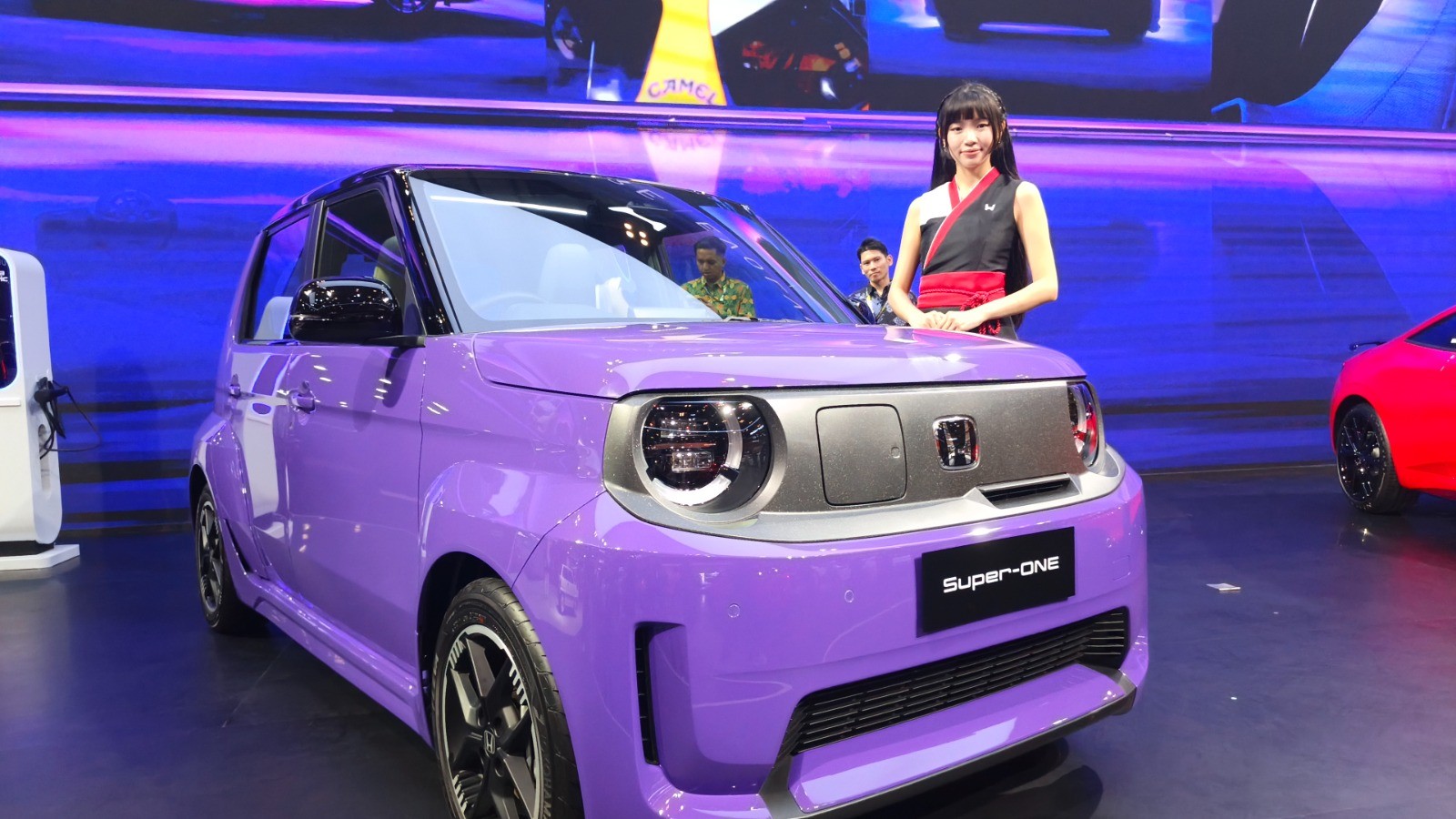 Honda Luncurkan Mobil Listrik B2C Super-ONE, Dipasarkan Terbatas di Indonesia. (Foto: MNC Media)