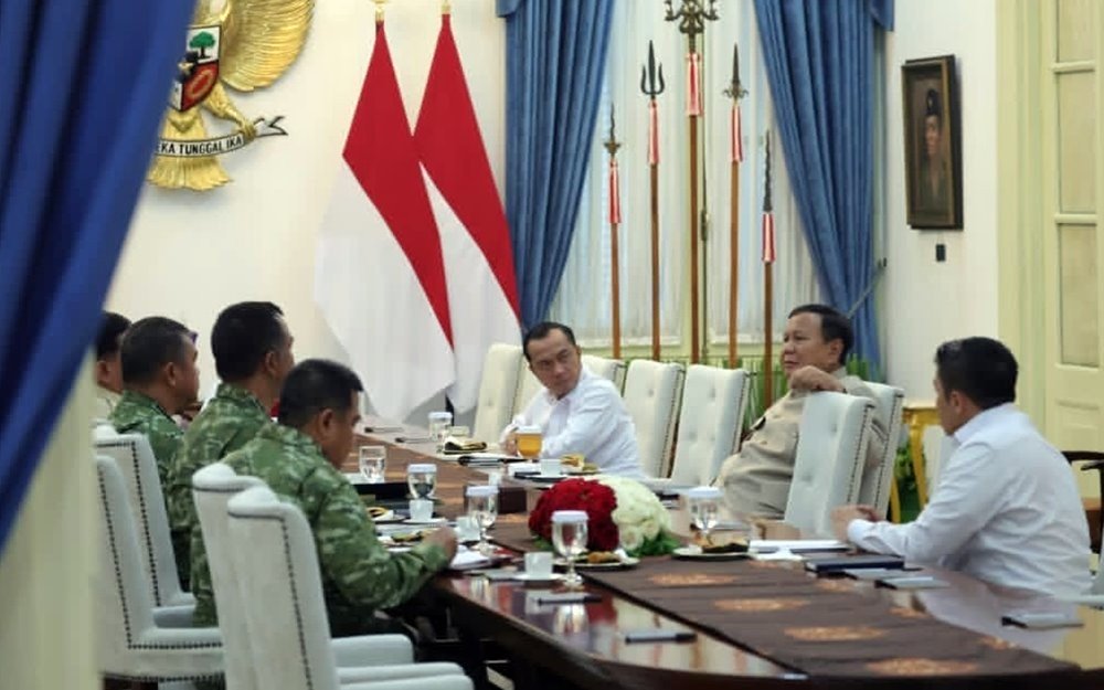 Wakil Panglima dan Empat Kepala Staf TNI Menghadap Prabowo di Istana