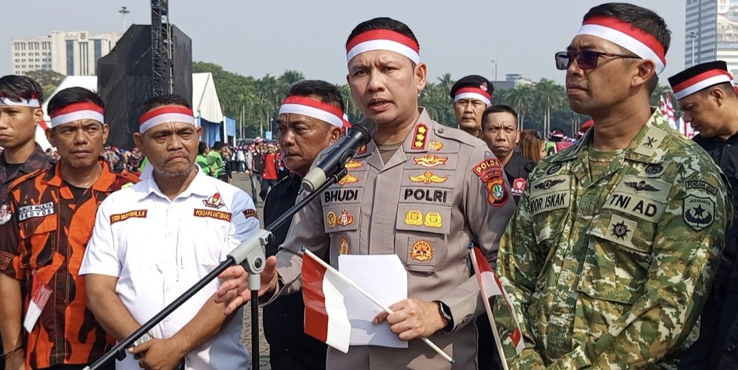Polisi Kantongi Izin Impor 995 Senjata Angin yang Ditemukan di Kawasan Kebayoran Lama (FOTO:iNews Media Group)