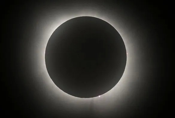 Gerhana Bulan Total 12 Agustus 2026, Hanya Bisa Disaksikan di Negara-negara Ini. (Foto: BMKG)