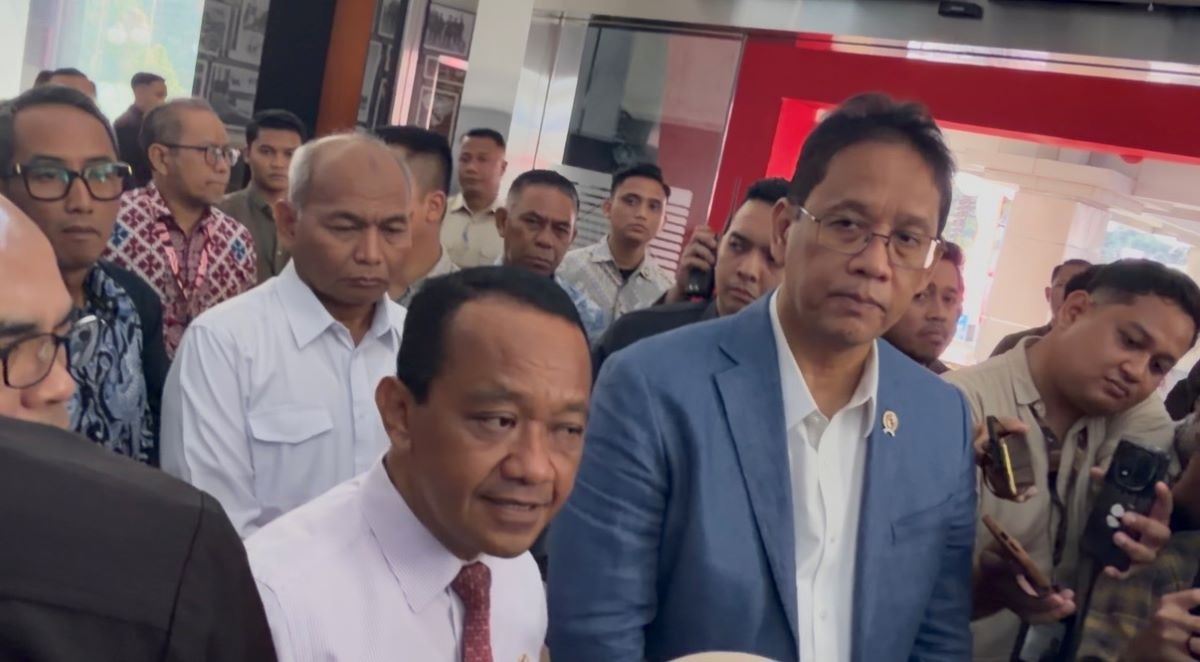 Bahlil dan Purbaya Saling Puji Usai Bahas Skema Pembatasan Subsidi Pertalite. (Foto: Anggie Ariesta/iNews Media Group)