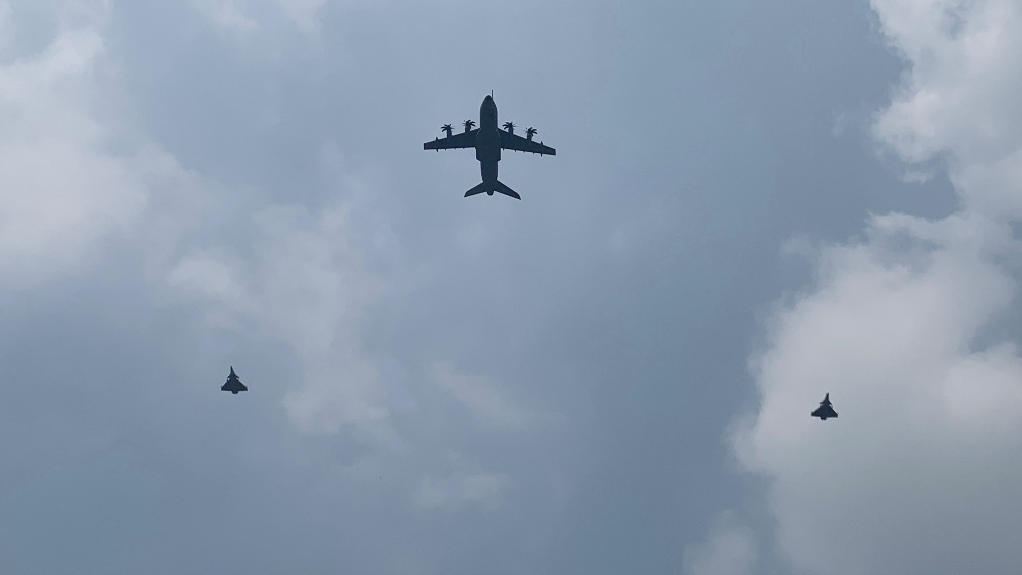Pesawat Rafale Perdana Ikut Demo Udara HUT ke-81 Kemerdekaan Indonesia. (Foto: MNC Media)