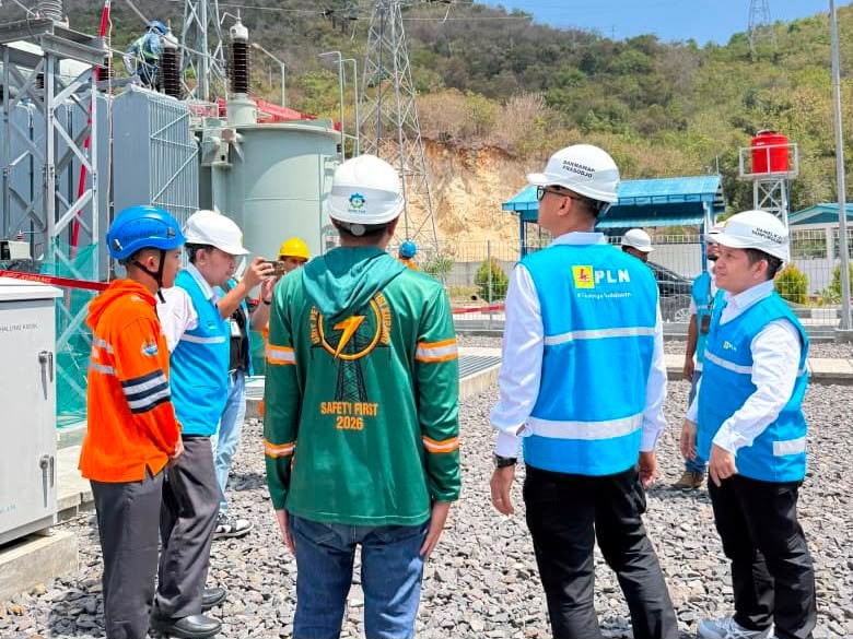 Pasokan Listrik Utama di Flores Kembali Normal, PLN Fokus Pulihkan Jaringan Distribusi ke Masyarakat (Foto: dok PLN)
