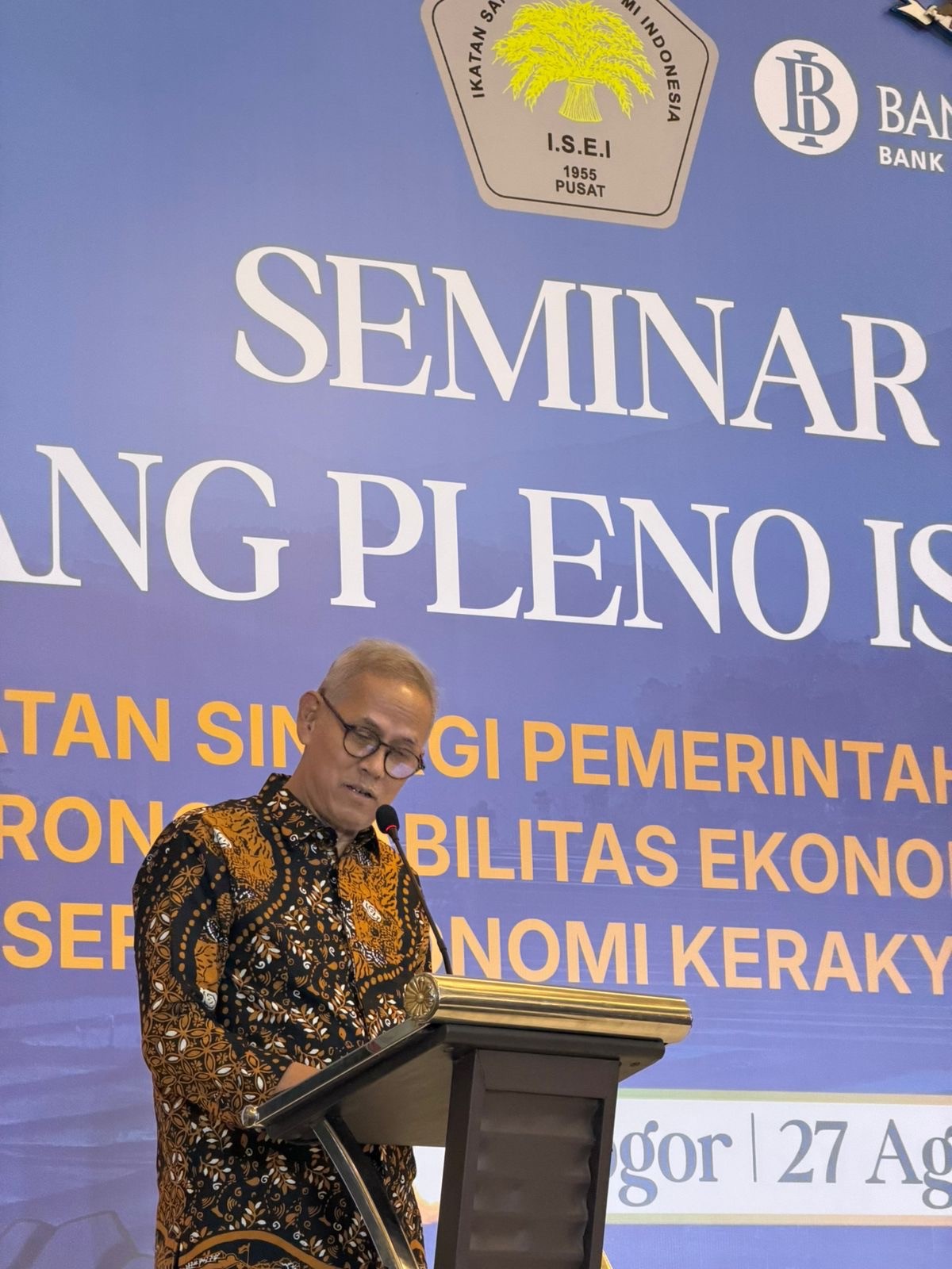 Seminar Nasional ISEI 2026: Sinergi Pemerintah, Pelaku Usaha, dan Akademisi Menuju Indonesia Maju. Foto: ISEI.