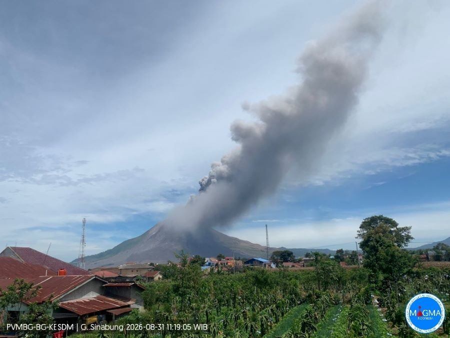 Status Gunung Sinabung Naik Jadi Siaga Usai Erupsi hingga 3.500 Meter. (Foto: Dok. Badan Geologi Kementerian ESDM))