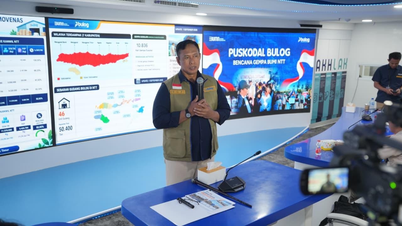Bulog Salurkan 1.321 Ton Beras dan 7.000 Minyak Goreng ke Warga Terdampak Gempa NTT. (Foto: iNews Media Group)