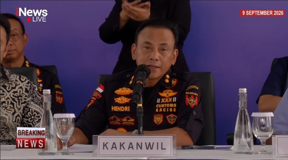 Bea Cukai Gagalkan Penyelundupan 10,78 Juta Rokok Ilegal yang Berpotensi Rugikan Negara Rp8 Miliar. (Foto: Jonathan Simanjuntak/iNews Media Group)