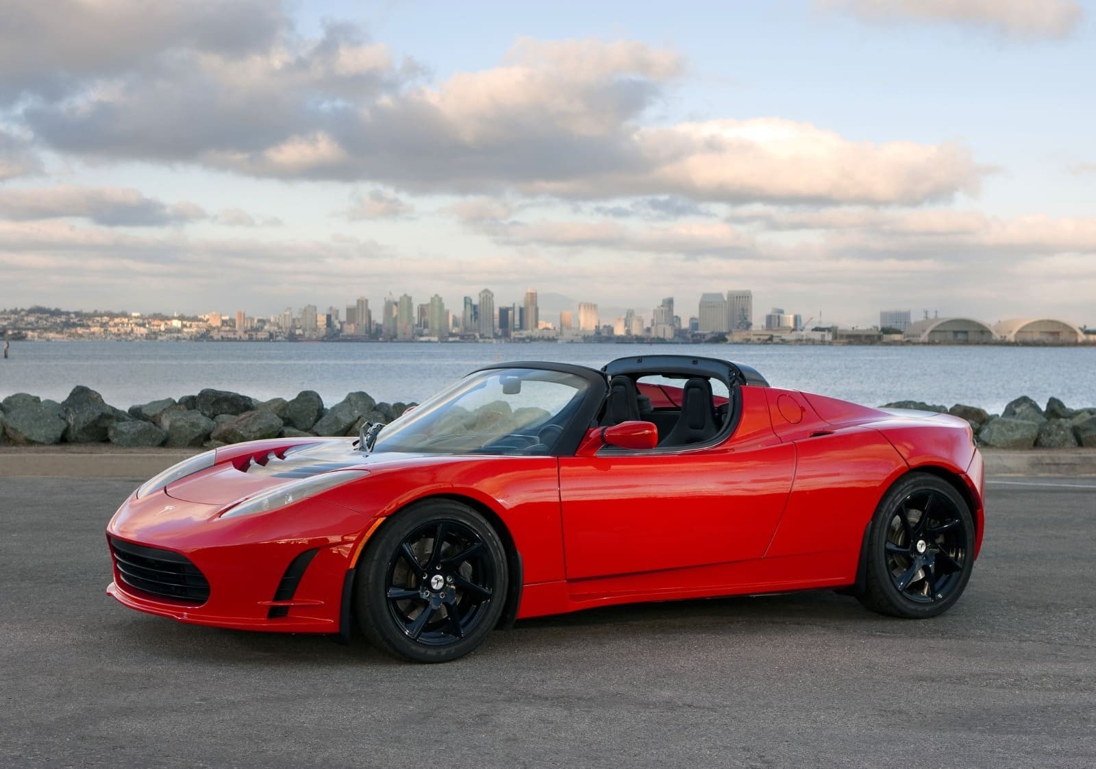 Akhirnya Diluncurkan, Tesla Akan Rilis Roadster Terbaru Perkuat Segmen EV Sport Premium. (Foto: