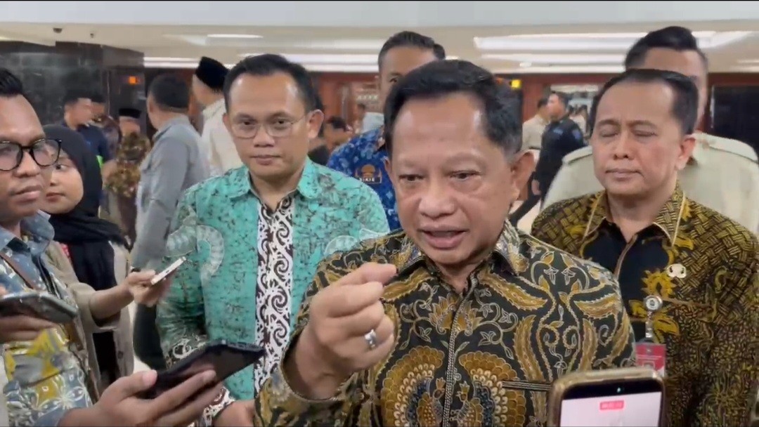 Mendagri Buka Peluang Angkat Petugas Damkar dan Satpol PP Jadi PNS. (Foto: iNews Media Group)