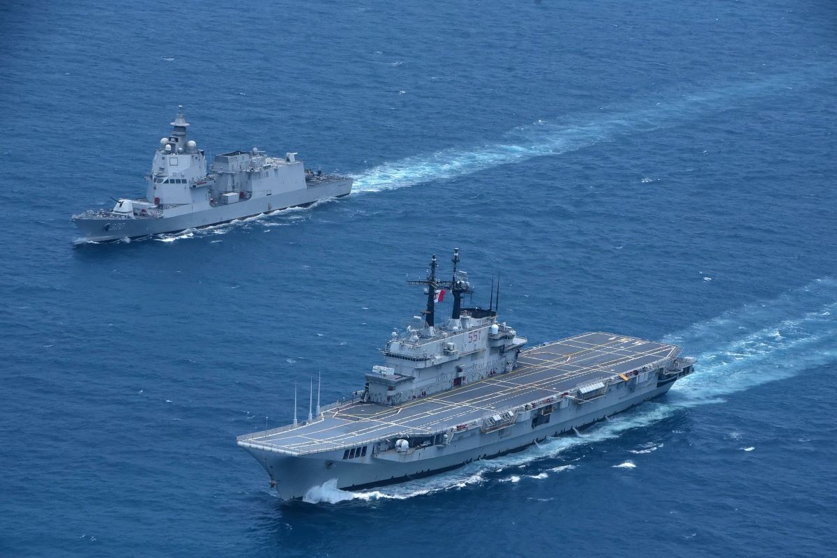Kapal Induk ITS Giuseppe Garibaldi Tiba di Indonesia, Siap Bersandar di Jakarta Besok. (Foto: Dok. Dinas Penerangan TNI Angkatan Laut)