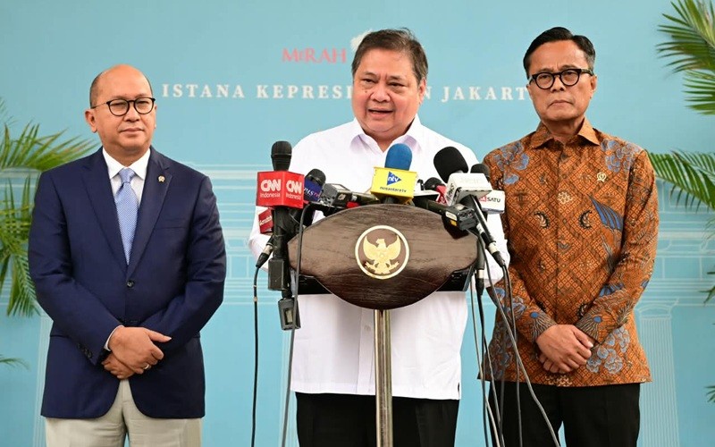 Presiden Prabowo Subianto mendorong penguatan industri tekstil dan produk tekstil (TPT) nasional sebagai salah satu sektor strategis. (Foto: Dok. Setneg)