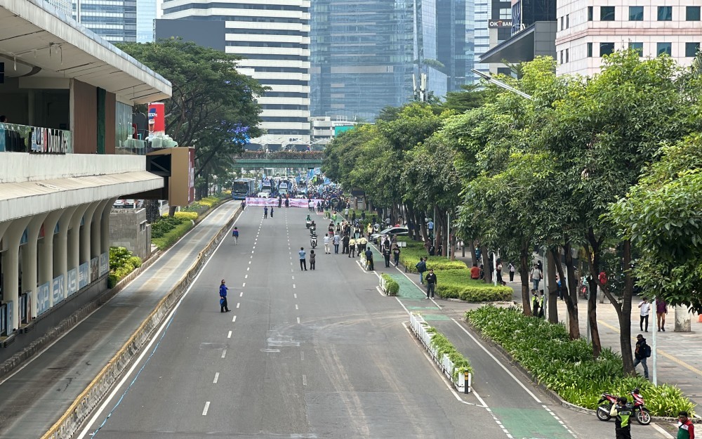Jalan Jenderal Sudirman Macet Imbas Aksi Demonstrasi di Thamrin