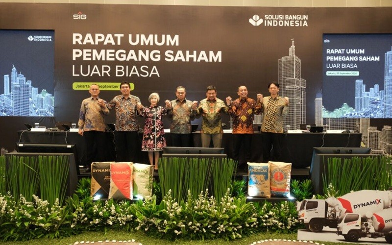 PT Solusi Bangun Indonesia Tbk (SMCB) resmi menunjuk Daniel Tumpak Sumurung Simanjuntak sebagai Komisaris Utama yang baru. (Foto: Ist)