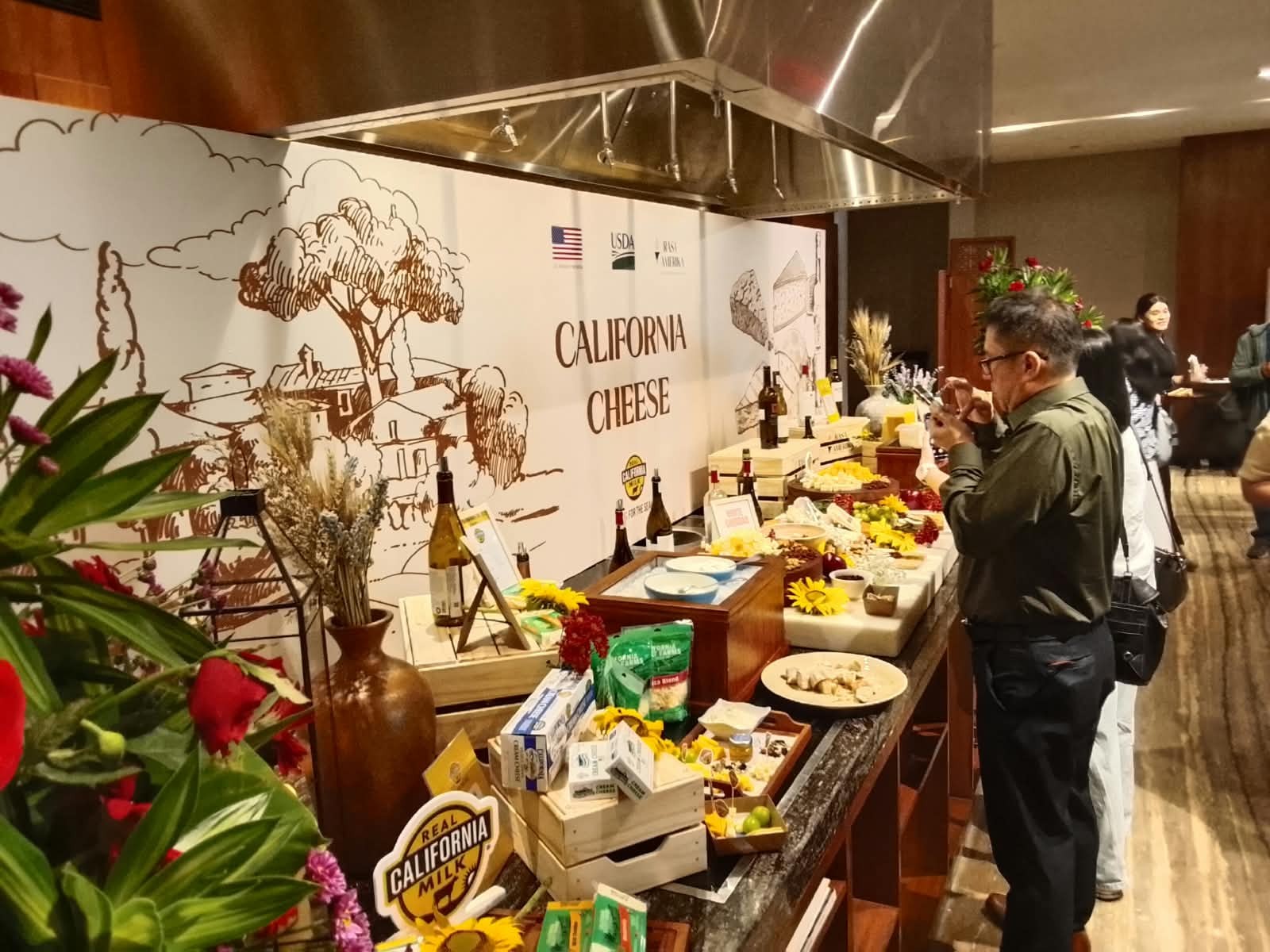 Kedubes AS Perkenalkan Produk Pangan California, dari Keju hingga Wine. (Foto: Inews Media Group)