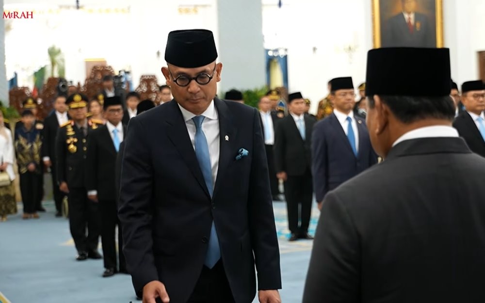 ​Dilantik Presiden Prabowo, Arrmanatha Nasir Resmi Jabat Menlu Gantikan Sugiono