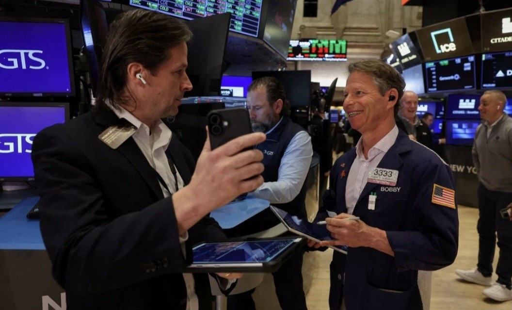 Wall Street Berakhir di Rekor Tertinggi untuk Pertama Kalinya Sejak Pertengahan Agustus (FOTO:Dok Laman Investing)
