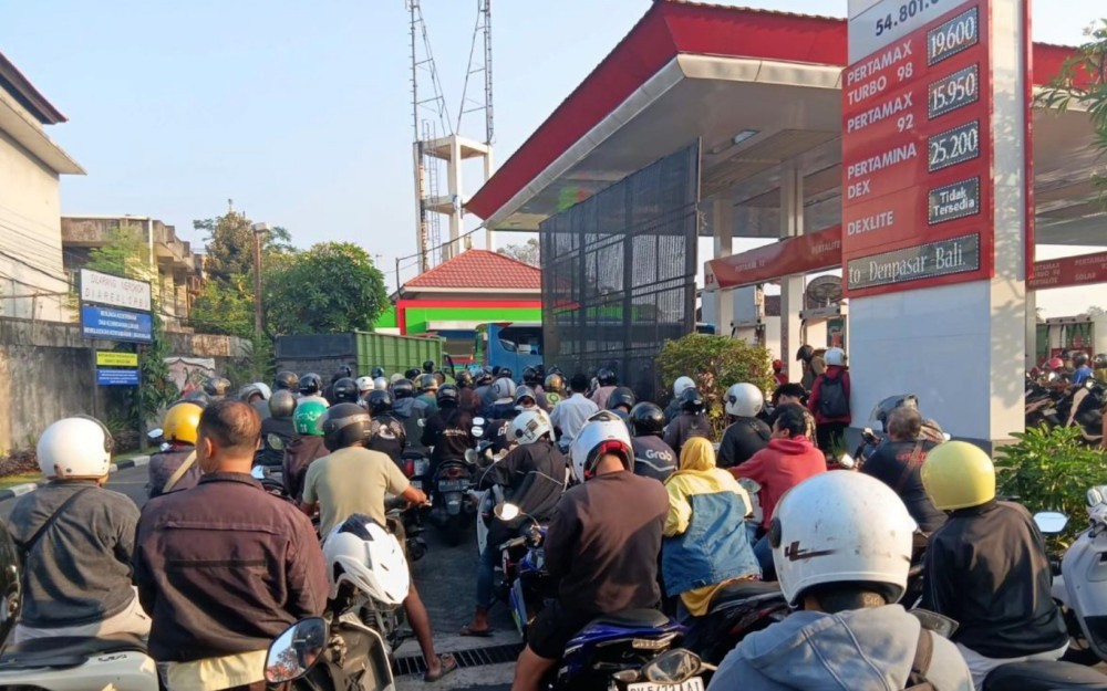 Ketua DPR Soroti Kelangkaan BBM di Bali hingga Antrean Pembelian Mengular