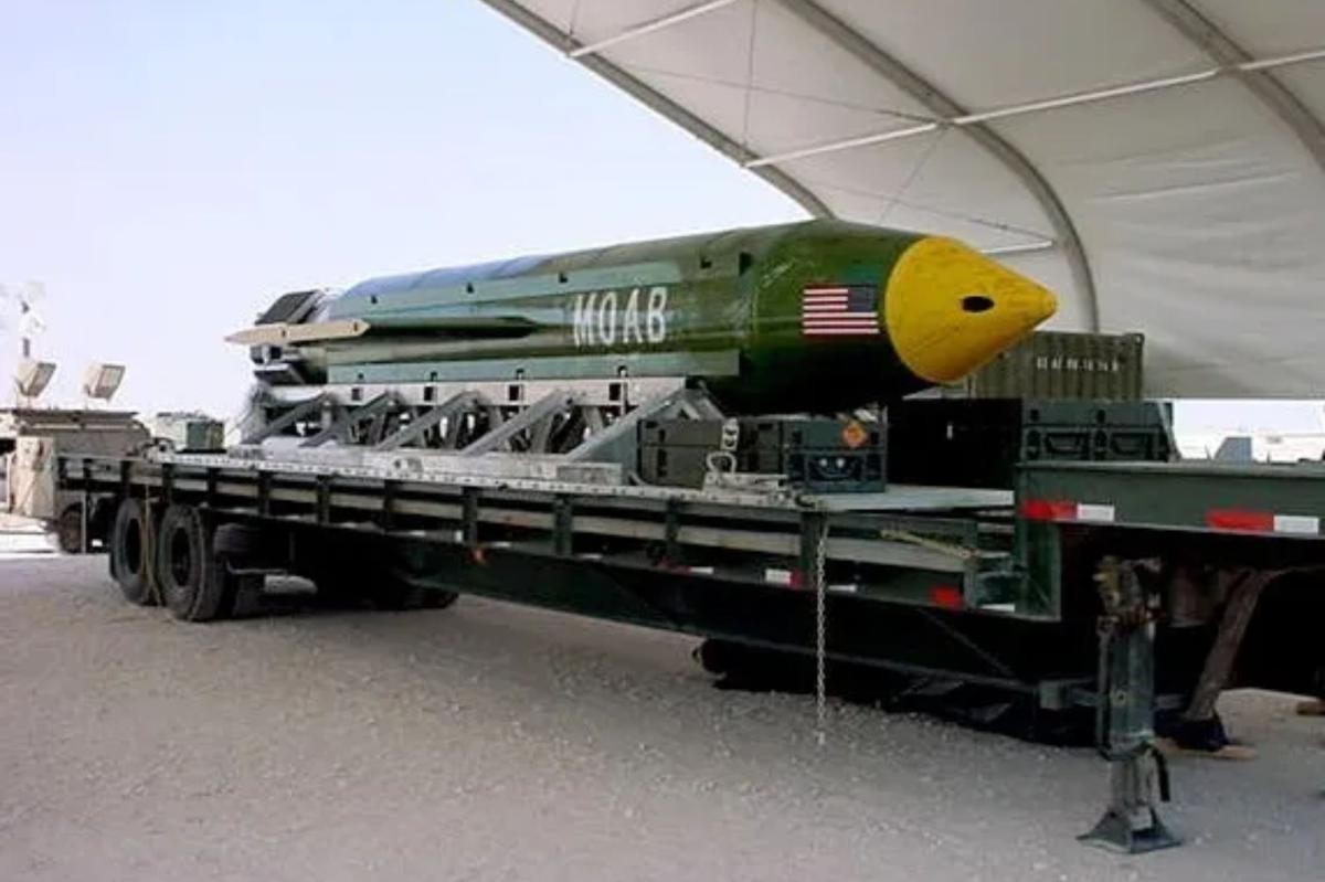 Trump Berencana Pakai Bom Non-Nuklir Terbesar untuk Serang Iran, (Foto: Anadolu)