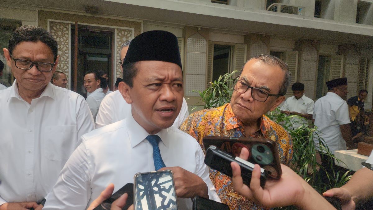 Bahlil Tindaklanjut Temuan Tambang Jumbo Rp5.400 Triliun, Ada di NTB dan Papua. (Foto: Iqbal Dwi Purnama/iNews Media Group)