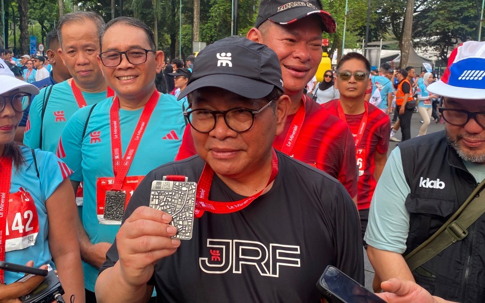 Gubernur DKI Soroti Peserta Half Marathon Jakarta Running Festival Terobos Barikade COT