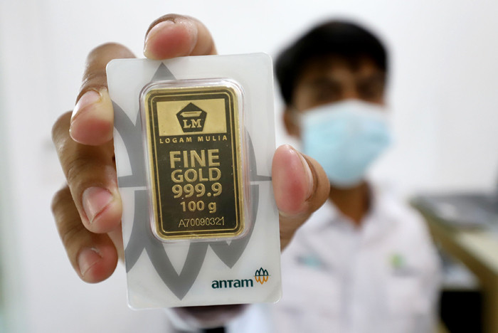 Harga Emas Antam Hari Ini Stagnan di Rp972.000 per Gram (FOTO: MNC Media)