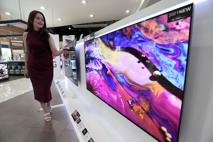 Kemenperin Batasi Impor TV, Kulkas, hingga Laptop, Begini Kata Pengusaha (foto mnc media)