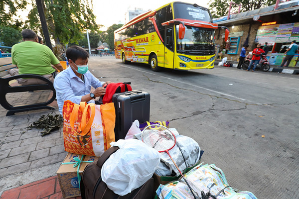 Jumlah penumpang di tujuh terminal wilayah DKI Jakarta mengalami kenaikan sepekan menjelang Idulfitri atau Lebaran 2025.
