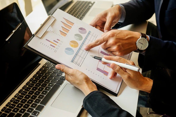 5 Ciri Ide yang Memiliki Nilai Jual untuk Mencari Peluang Usaha Potensial. (Foto: Freepik)