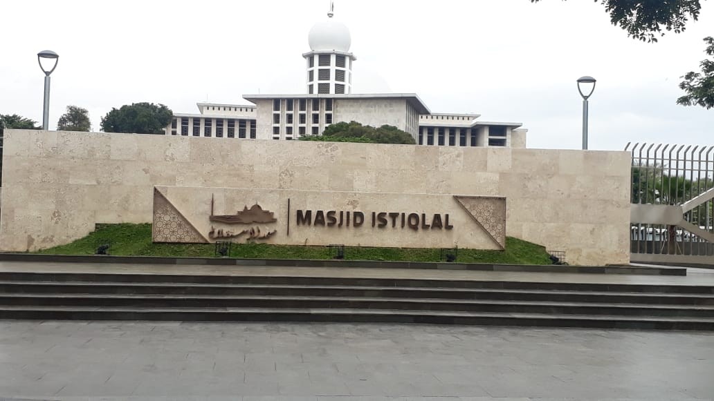 Masjid Istiqlal Siapkan 6.000 Takjil Gratis untuk Jamaah Berbuka Puasa. (Foto: MNC Media)