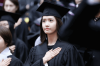 Bagi mahasiswa yang baru lulus mencari dan mendapatkan pekerjaan idaman adalah target hidup selanjutnya.