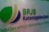 Kemnaker menetapkan pembayaran manfaat jaminan hari tua atau JHT hanya bisa dicairkan saat usia peserta BPJS Ketenagakerjaan mencapai 56 tahun.