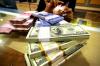 Investor Cemas Dampak Suram Ekonomi Global, Rupiah Ciut ke Rp14.878 (Foto MNC Media)