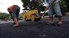 Ribuan Ton Aspal Buton dan Karet Digunakan untuk Bangun 10 Proyek Ini. (Foto: MNC Media)