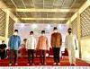 Imam Besar, Mendag, dan Menteri Investasi RI Luncurkan Program Ekonomi Berbasis Masjid. (Foto : MNC Media)