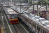 Arus Mudik, Commuter Line Rangkasbitung-Merak hanya Sampai Stasiun Cilegon. Foto: MNC Media.