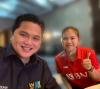 Pamer Sepatu dari Greysia Polii, Erick: Produk Lokal Tak Kalah Saing dengan Asing! (FOTO:MNC Media)