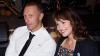 Heboh, Dakota Johnson dan Chris Martin Beli Air Mineral Seharga Rp1 Jutaan (FOTO:MNC Media)