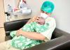 Raffi Ahmad mendekap anak keduanya yang berjenis kelamin Laki-Laki (Instagram)