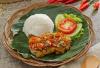 Harga Cabai Mahal Bikin Pusing Pembeli, Ayam Geprek Jadi Tak Pedas. (Foto: MNC Media)