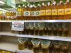Fenomena panic buying minyak goreng satu harga atau membeli barang dalam jumlah banyak terjadi karena khawatir kehabisan stok. (Foto: MNC Media)