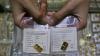 Awal Pekan, Harga Emas Hari Ini Hampir Sentuh Rp1 Juta per Gram (FOTO:MNC Media)